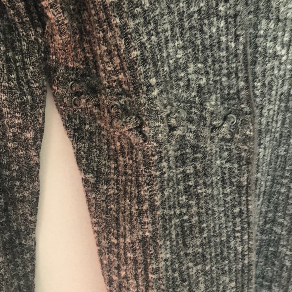 Cardigan - Picture 2 of 2